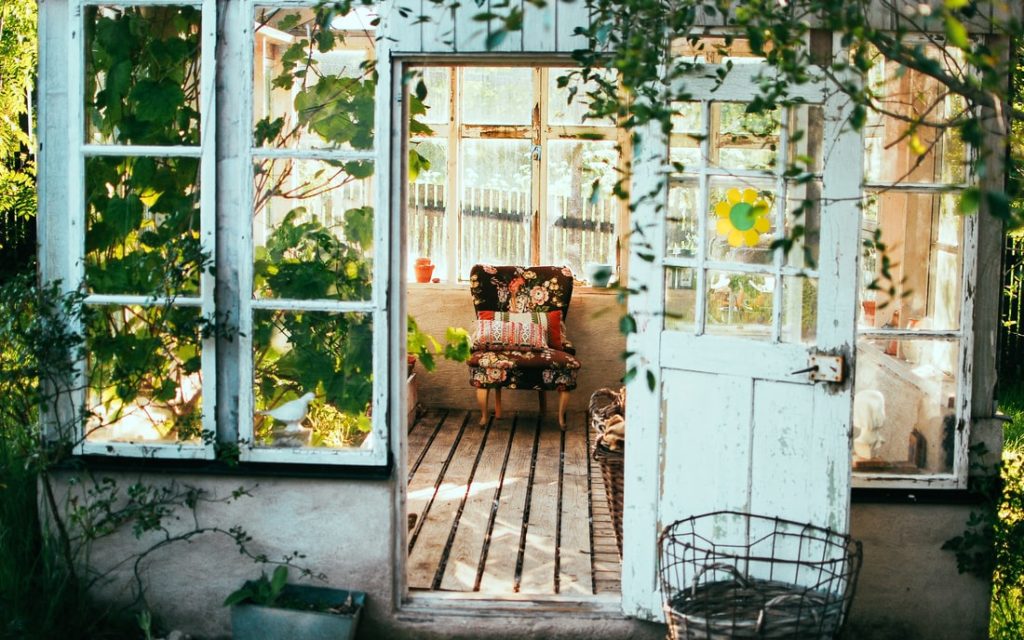 cottage 9